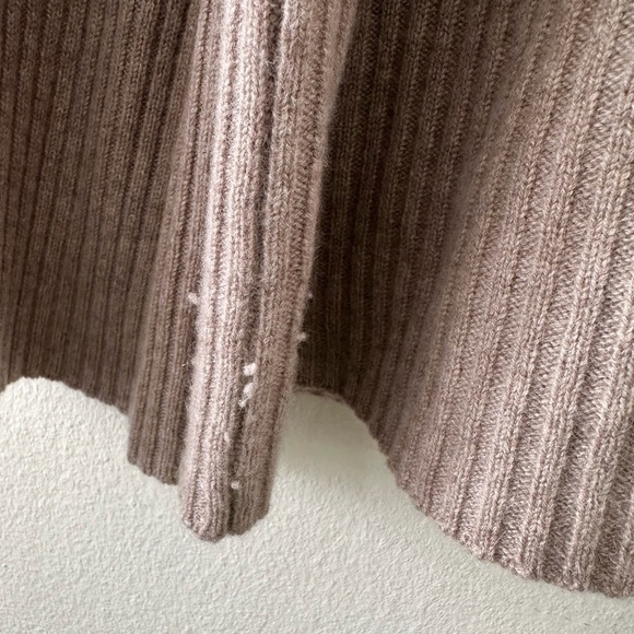 Reformation Fantino Cashmere Cardigan - Picture 7 of 7